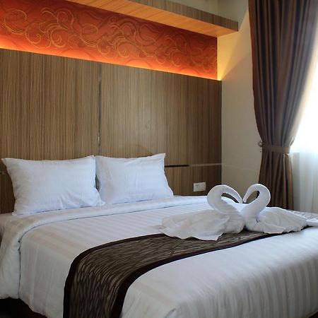 Amadeo Hotel Duri Kültér fotó