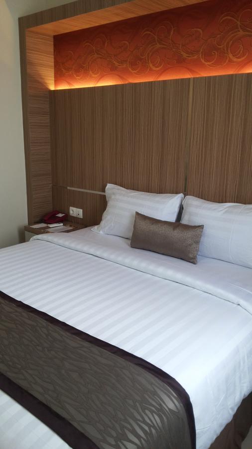Amadeo Hotel Duri Kültér fotó