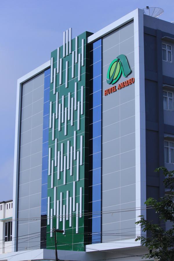 Amadeo Hotel Duri Kültér fotó